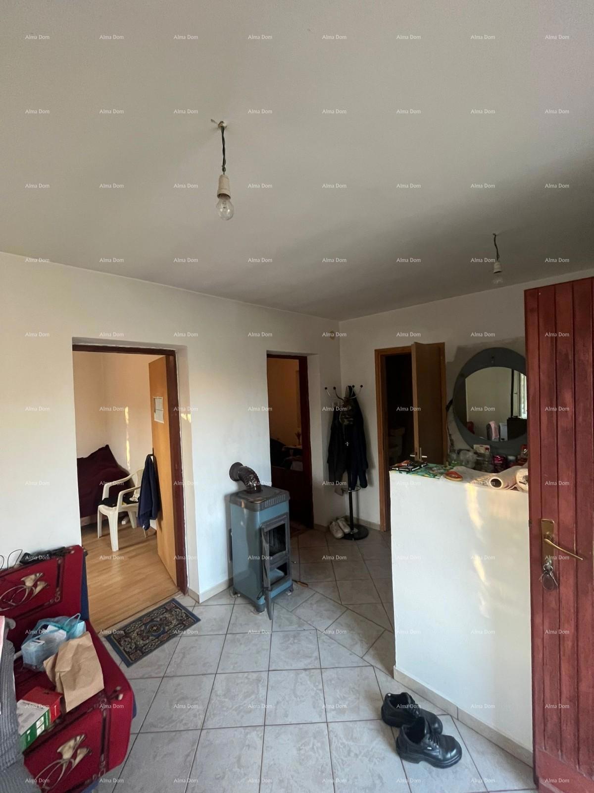 Prodaja samostojeće kuće u Fažani.