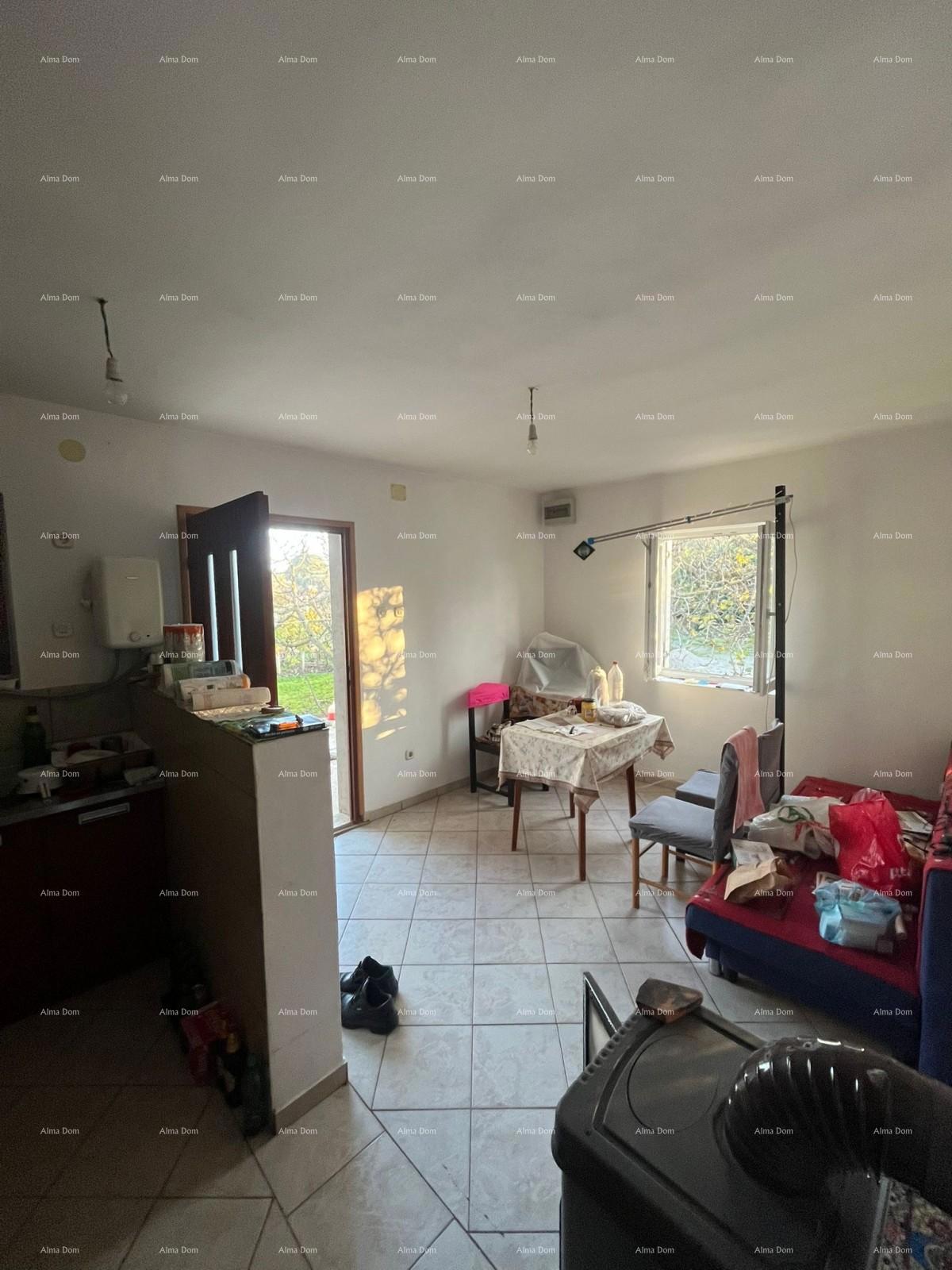 Prodaja samostojeće kuće u Fažani.