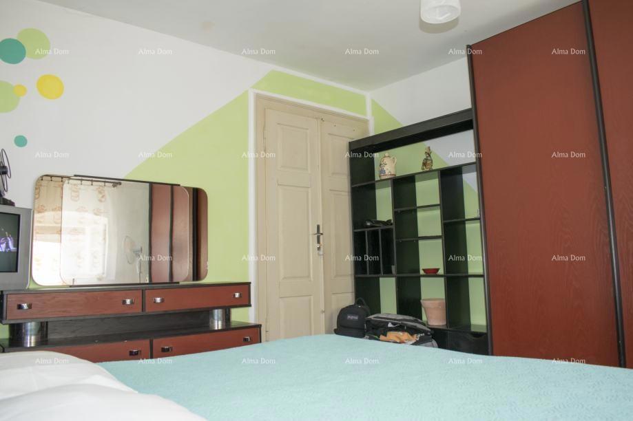 Poreč, Na prodaju stan s 3 spavaće sobe