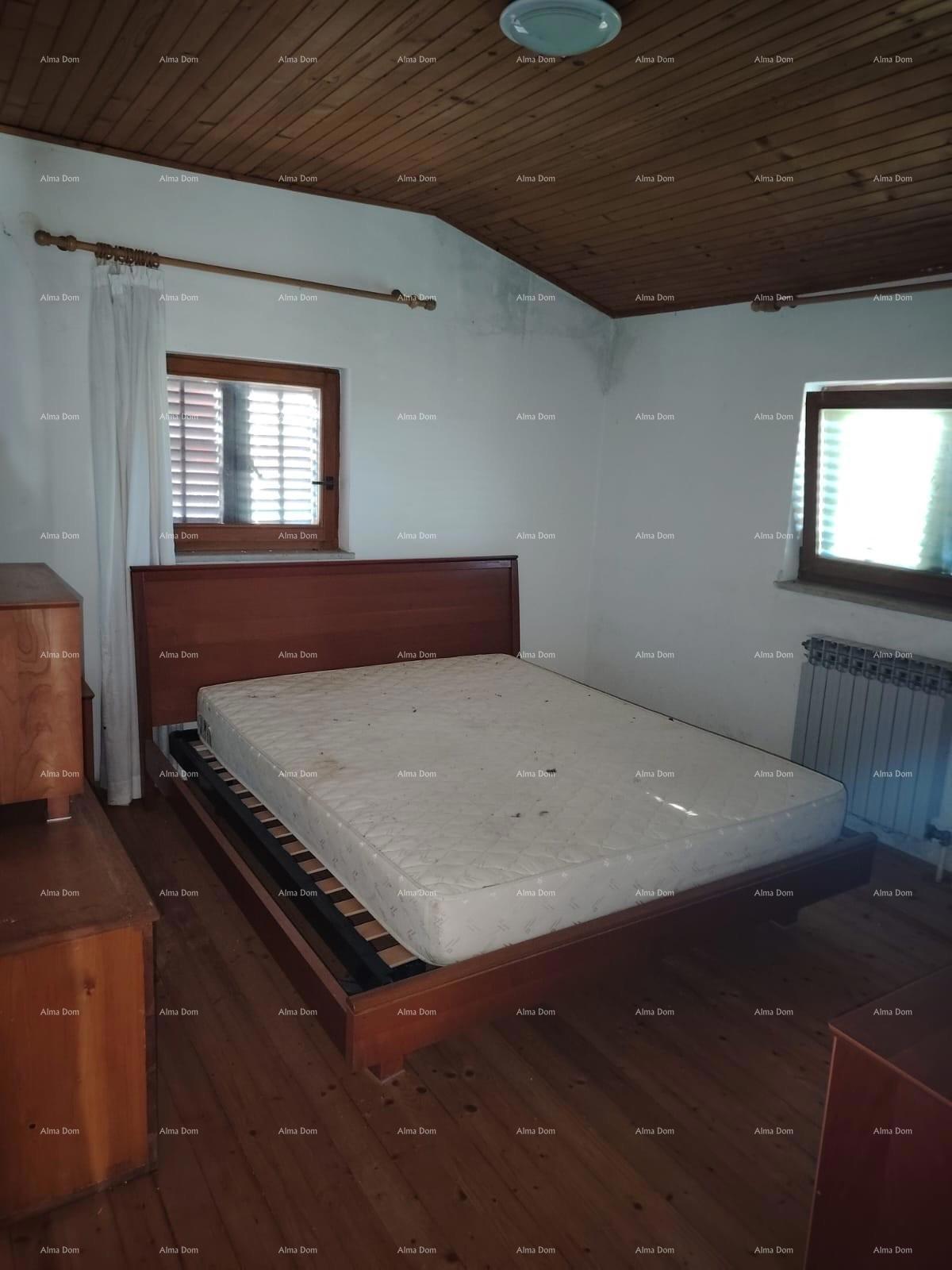 Popoln mir in potencial: nepremičnina s 12 spalnicami, bazenom in čudovitim pogledom na morje v Pomeru