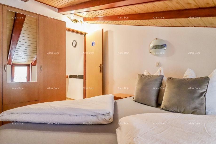 Prekrasen stan v Rovinju – 55 m², dvonadstropen, s pogledom na staro mesto