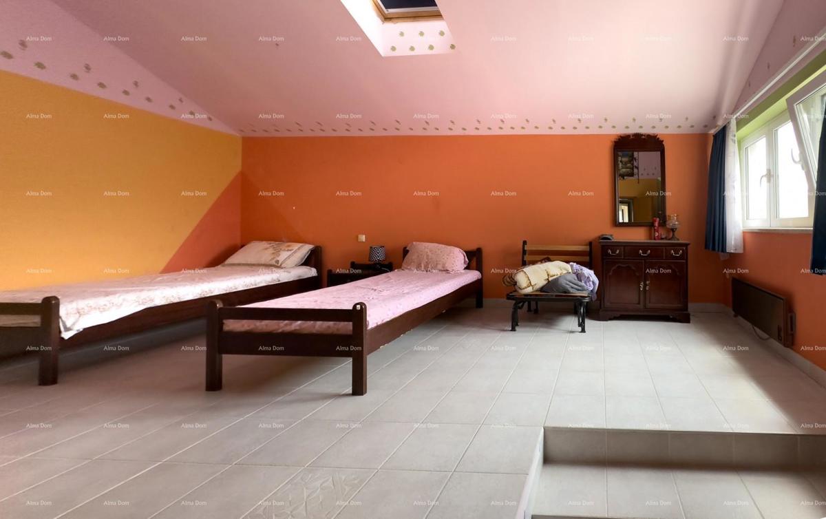 Prodajemo hišo v središču Ližnjana!