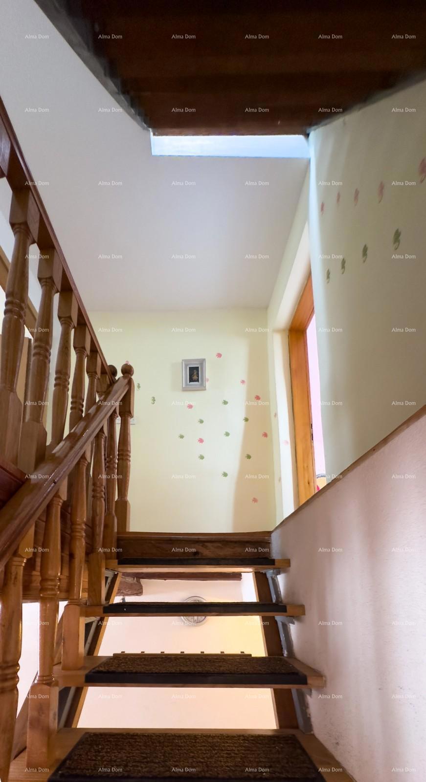 Prodajemo hišo v središču Ližnjana!