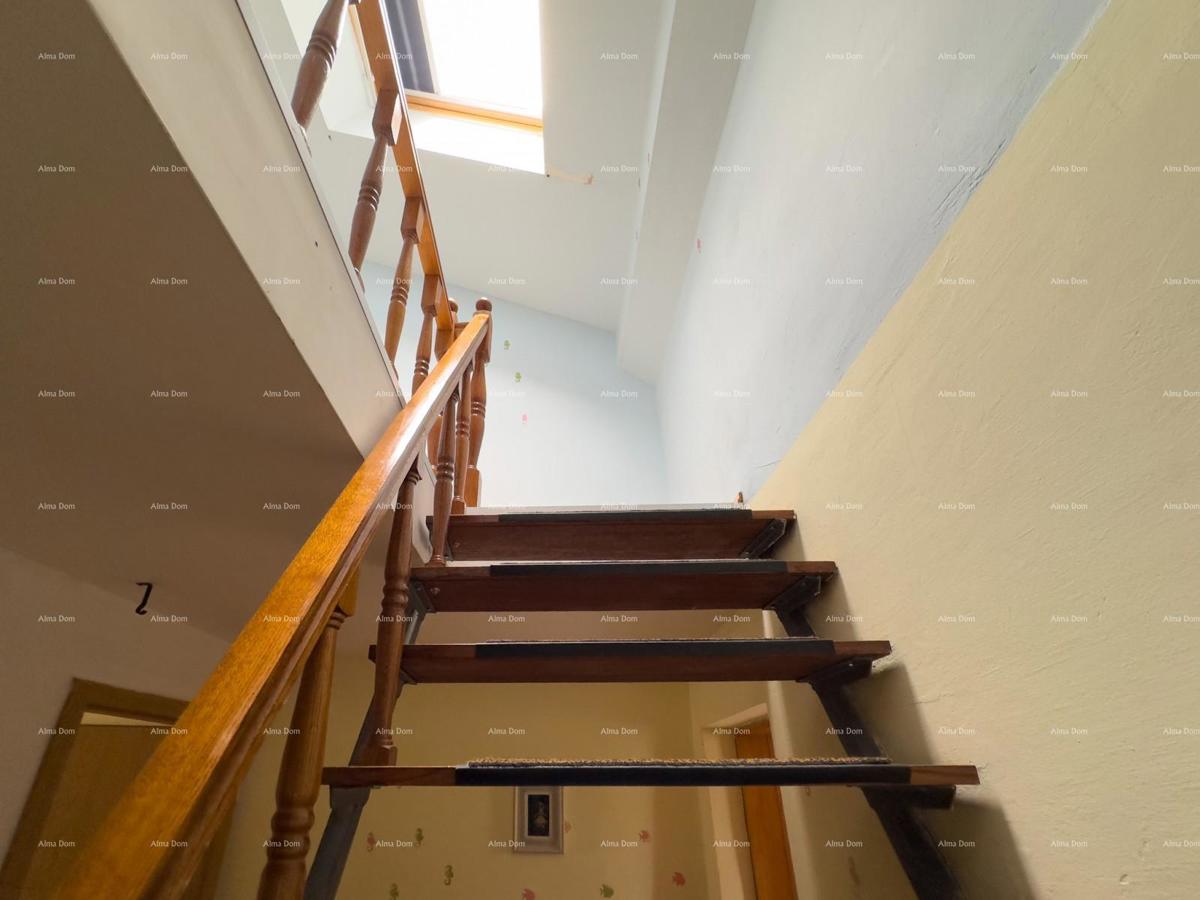 Prodajemo hišo v središču Ližnjana!