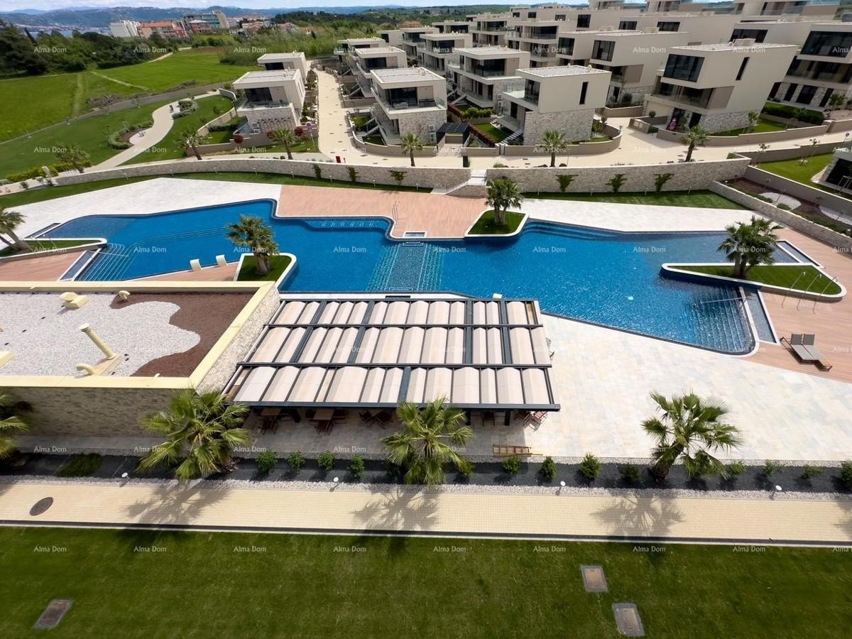 Umag. Prodamo stanovanje v luksuznem aparthotelu!