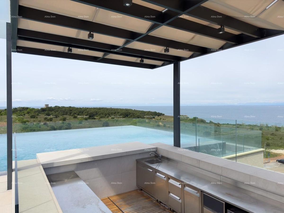 Umag. Prodamo stanovanje v luksuznem aparthotelu!