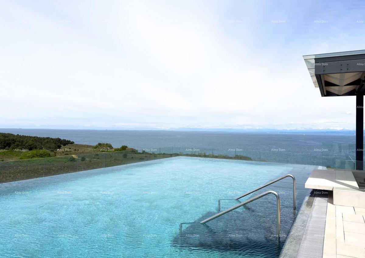 Umag. Prodamo stanovanje v luksuznem aparthotelu!