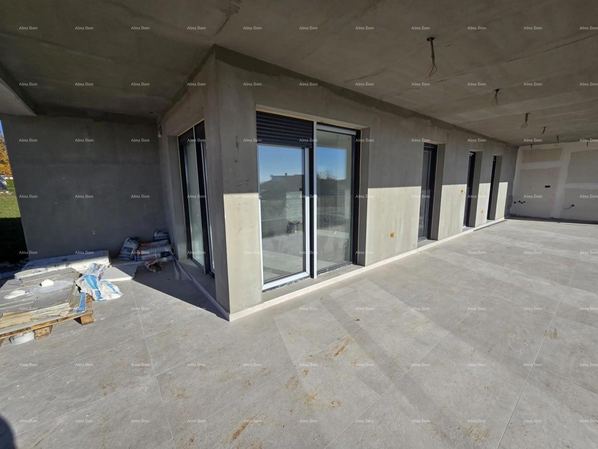 Novogradnja. Hiša v Žminju.