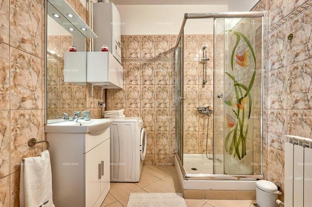 Prodaja kuće s bazenom i pogledom na more – Ližnjan