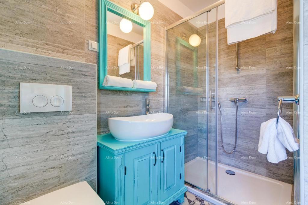 Prodaja - družinski hotel v srcu stare jedriške jedre, Fažana! 100 m od morja!