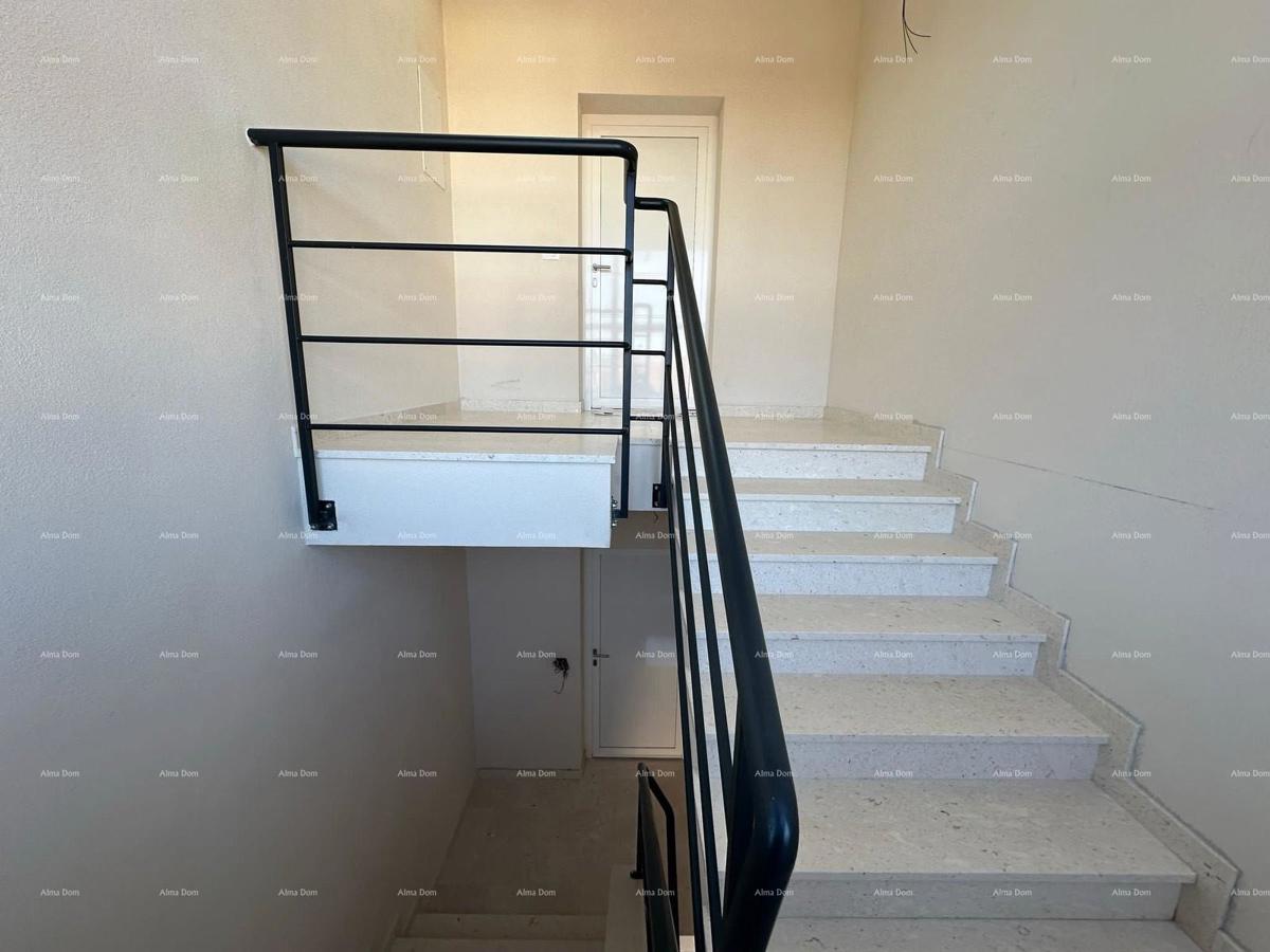 Prodaja stanovanja, Poreč. Popolnoma opremljeno.