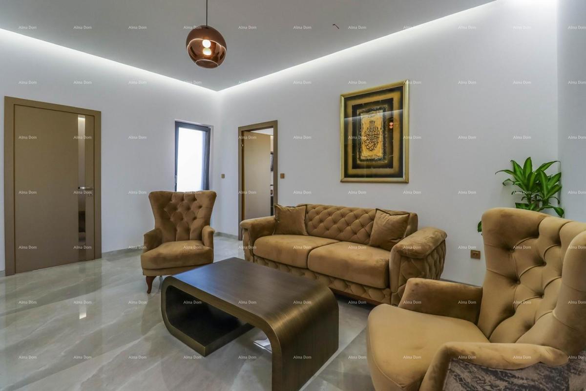 NA PRODAJO: Moderna samostojna vila blizu Pule – Loborika.