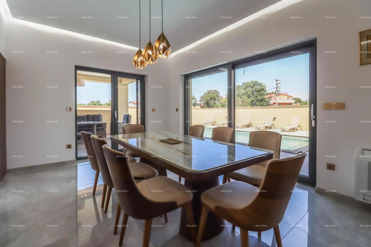 NA PRODAJO: Moderna samostojna vila blizu Pule – Loborika.