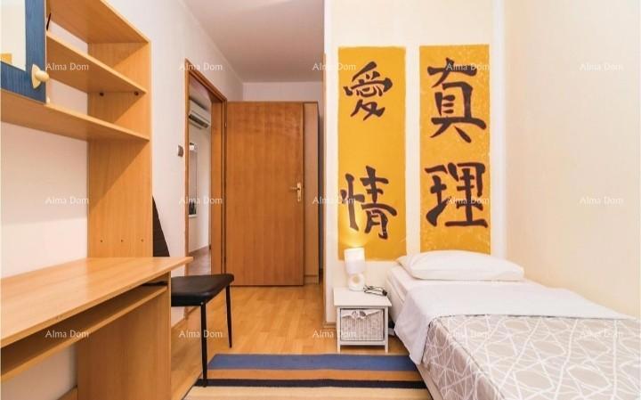 Prizemna hiša s bazenom na mirni lokaciji, Pula