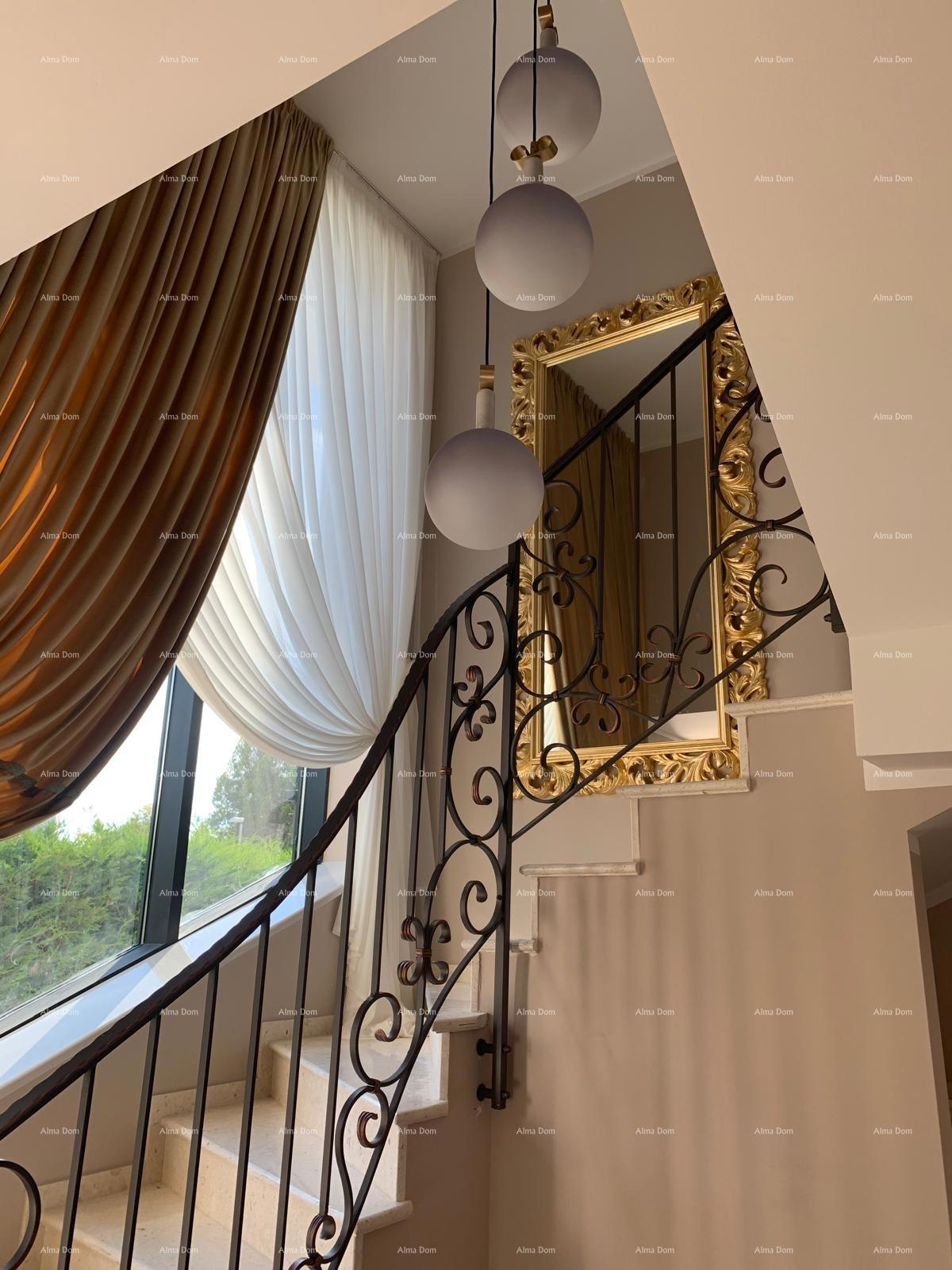 Prodaja - Čudovita, moderna vila s bazenom - pametna hiša, Fažana! Pogled na morje!