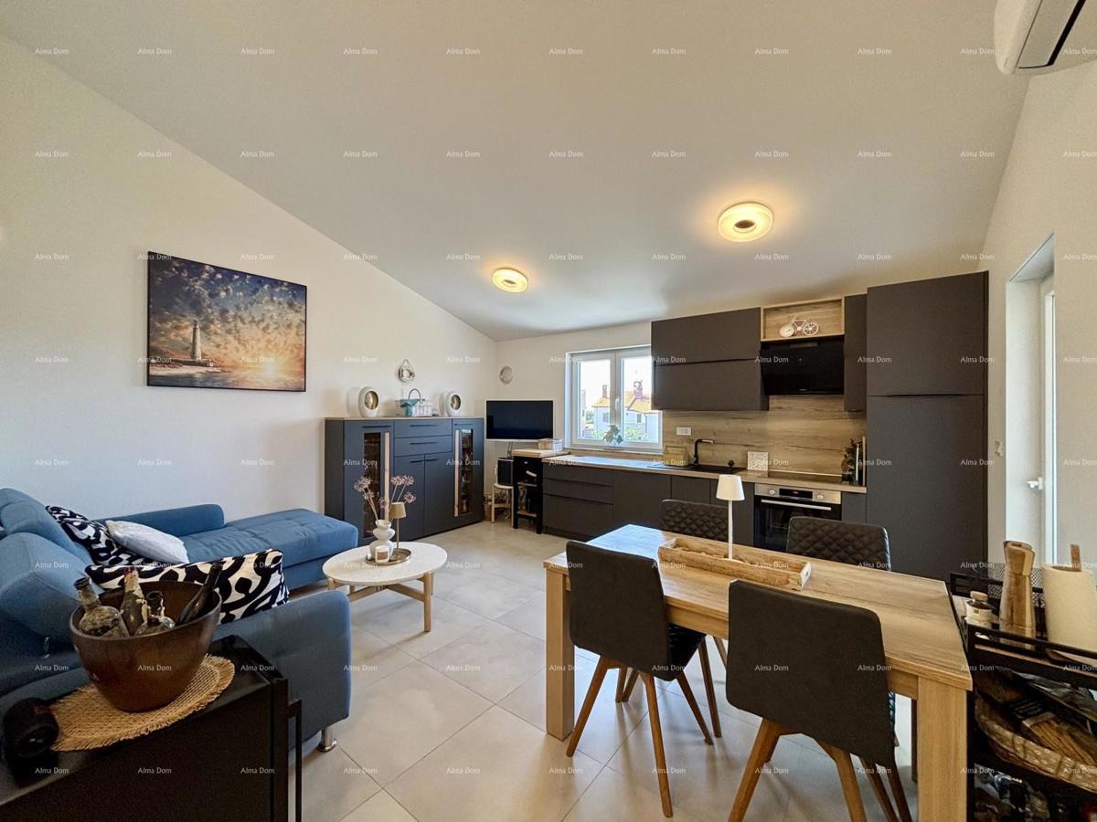 PEROJ – Sodobno stanovanje z razgledom na morje — le 800 m od plaže