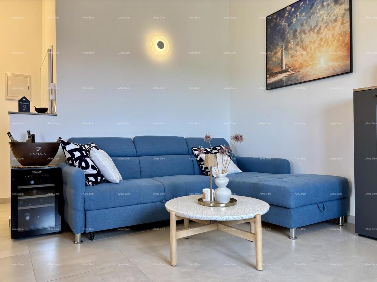 PEROJ – Sodobno stanovanje z razgledom na morje — le 800 m od plaže