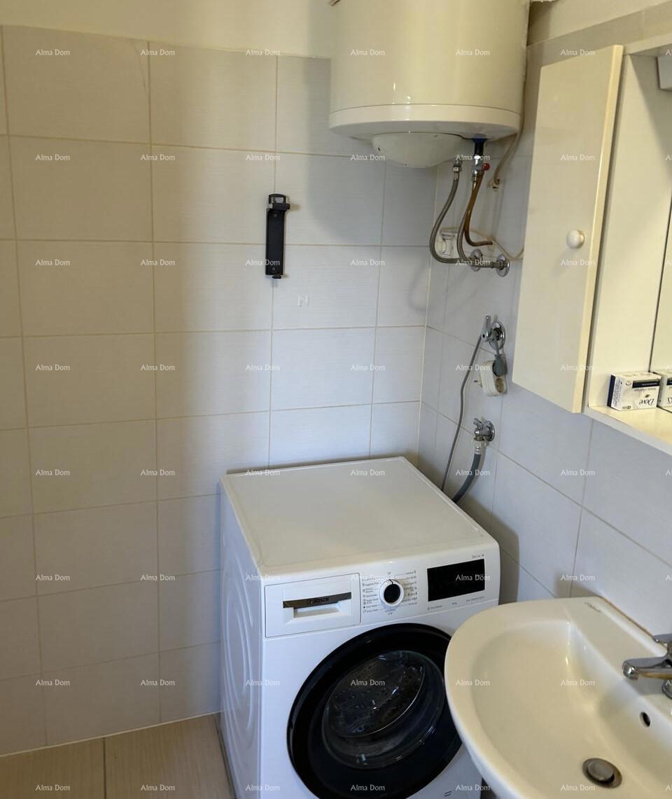 Prodaja stan s teraso – 200 m od morja, Umag