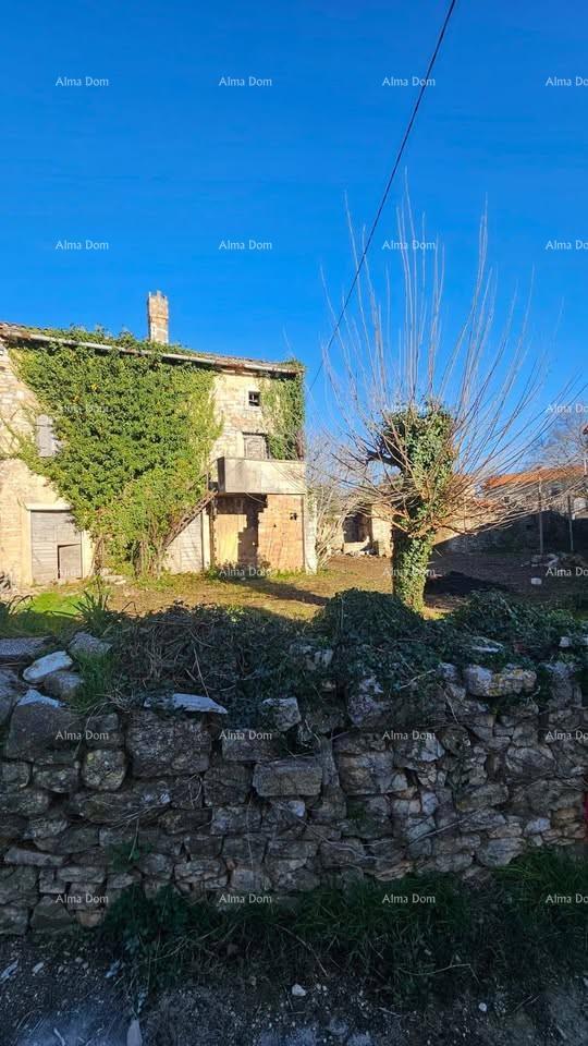 Na prodaju ruševna kuća – Svetvinčenat, Juršići