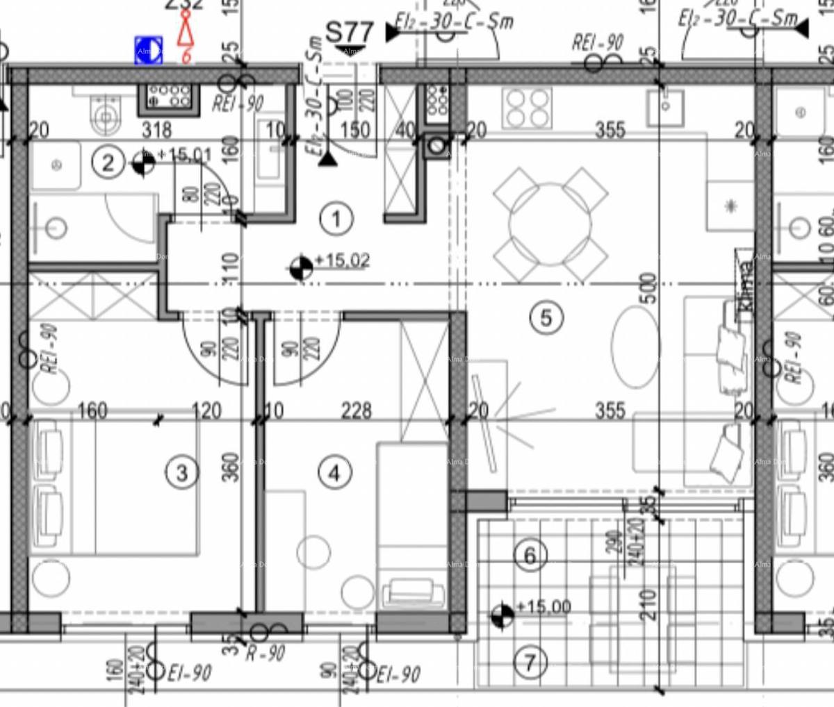 Pula! Večstanovanjska, moderna zgradba z dvigalom, blizu centra. Stan s parkirnim mestom in shrambo. S77