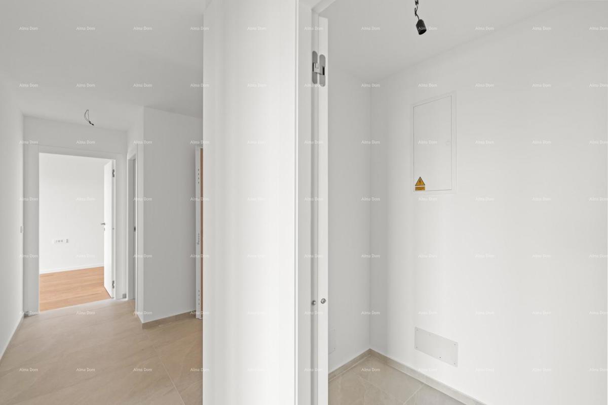 Prodaja stanov v novo zgrajenem kompleksu s parkirnim mestom, Novigrad!