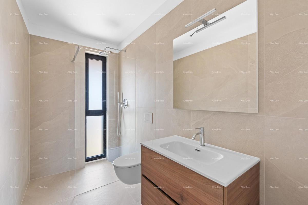 Prodaja stanov v novo zgrajenem kompleksu s parkirnim mestom, Novigrad!