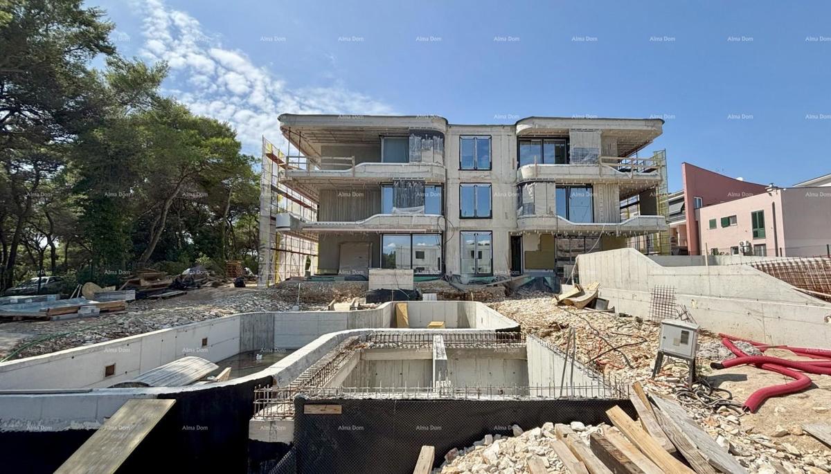 ROVINJ - prodaja stanovanja v luksuzni rezidenci ob morju / S5