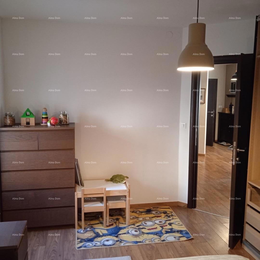 FORUM PEŠAČKA ZONA. Prodaja lepo uređenega stanovanja na atraktivni lokaciji, Pula, center!