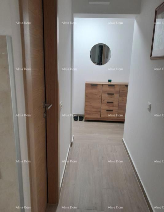 Renoviran apartma – Červar Porat, 40,6 m²