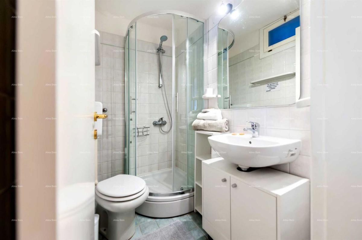 Stan s očaravajućim pogledom na more v središču Rovinja, le 30 metrov od obale.