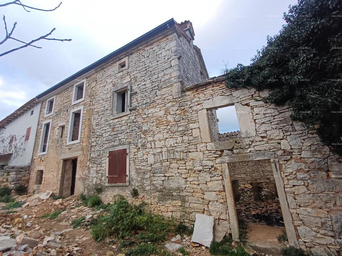 Marčana okolica, Istarsko imanje z več kamnitimi hišami