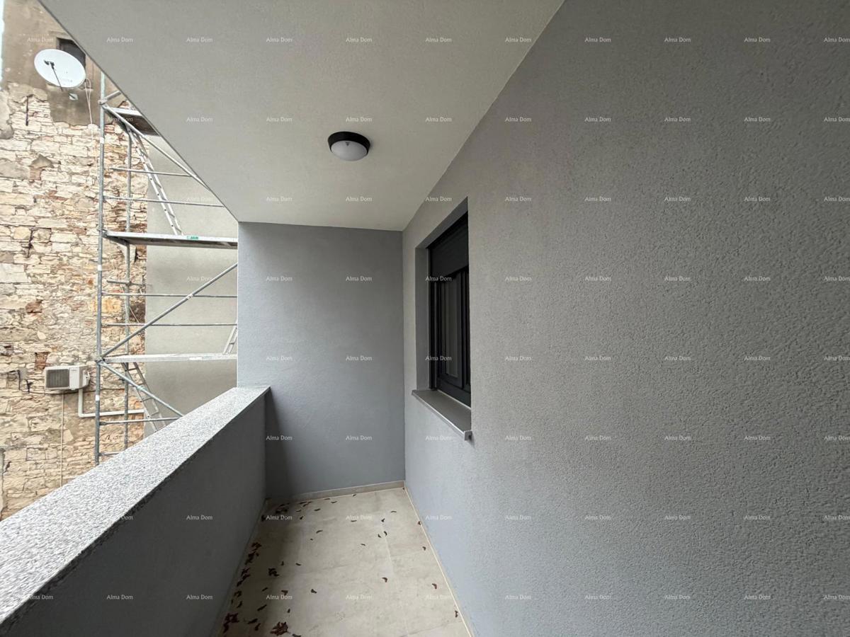 Prodaja stanova. Pula, center!