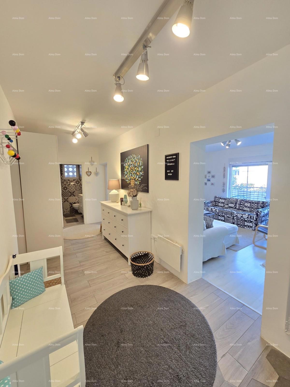 Družinski stan nedaleč od centra Pule!