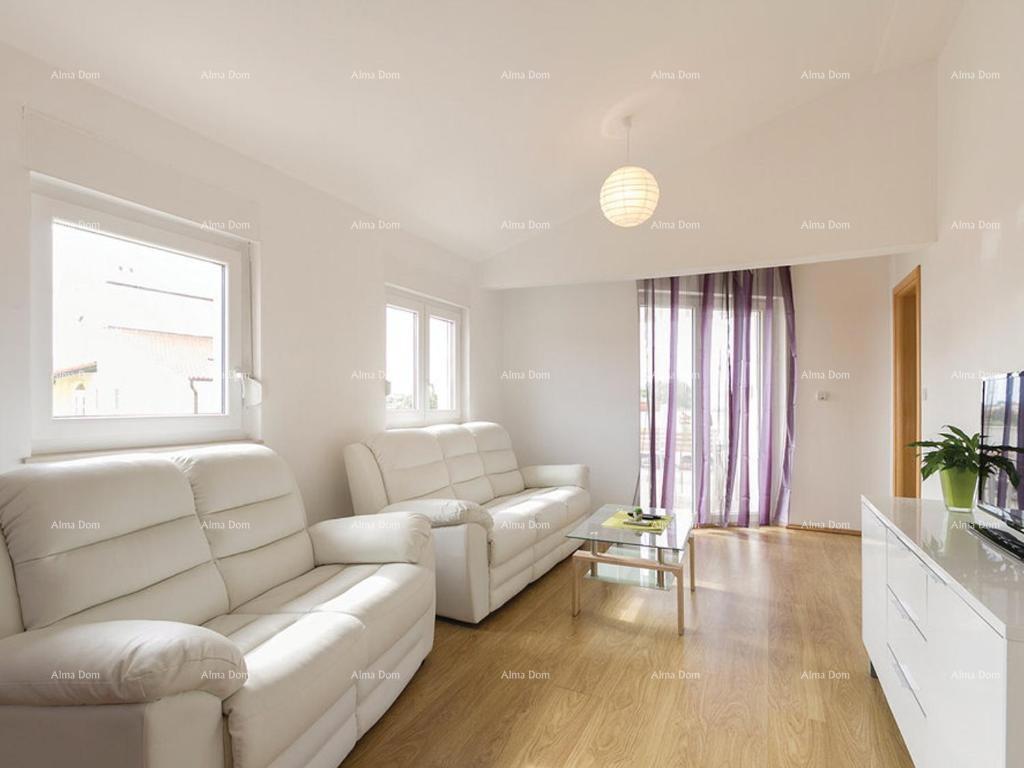 The translated title in Slovenian would be: