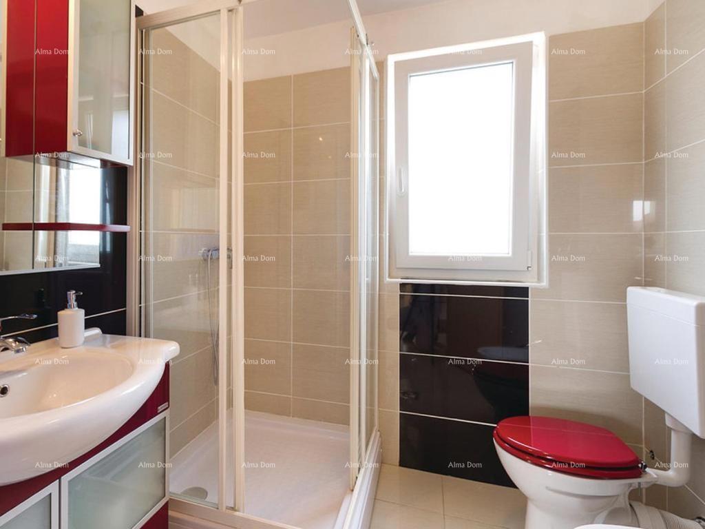 The translated title in Slovenian would be: