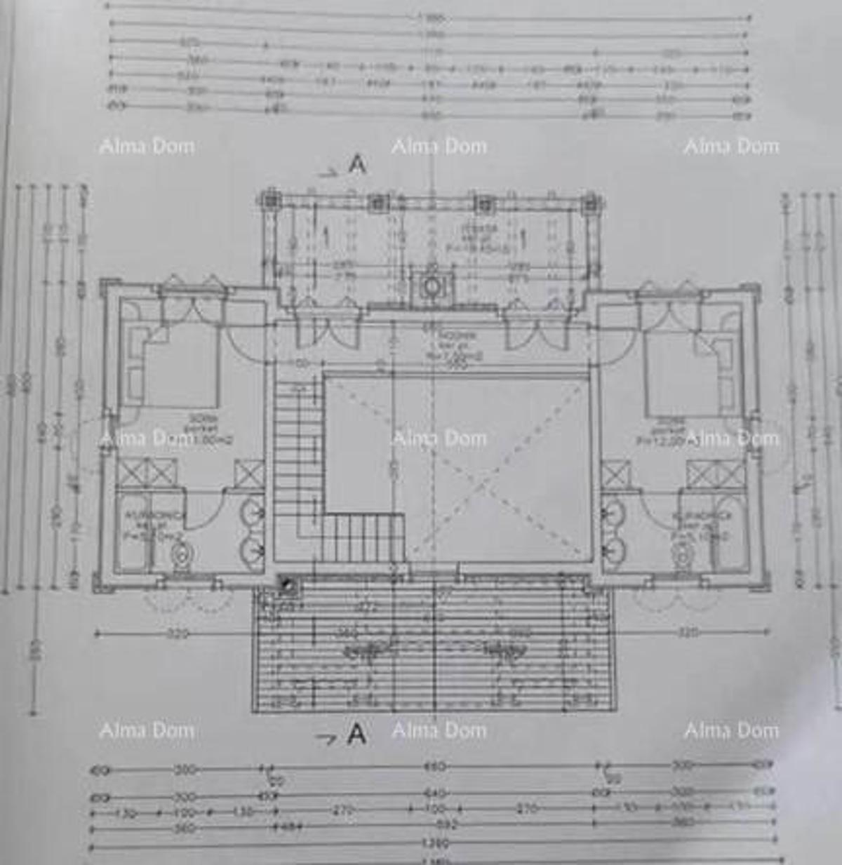 Gradbena parcela s projektom in plačano komunalo