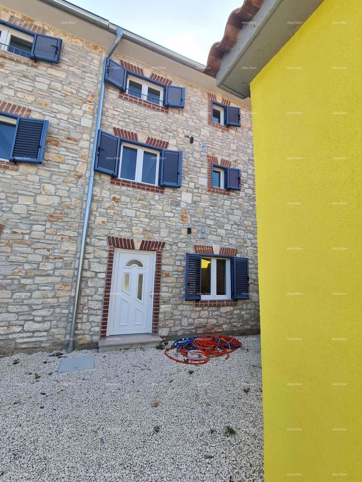 Renovirana kamena kuća s bazenom – mirno selo blizu Svetvinčenta
