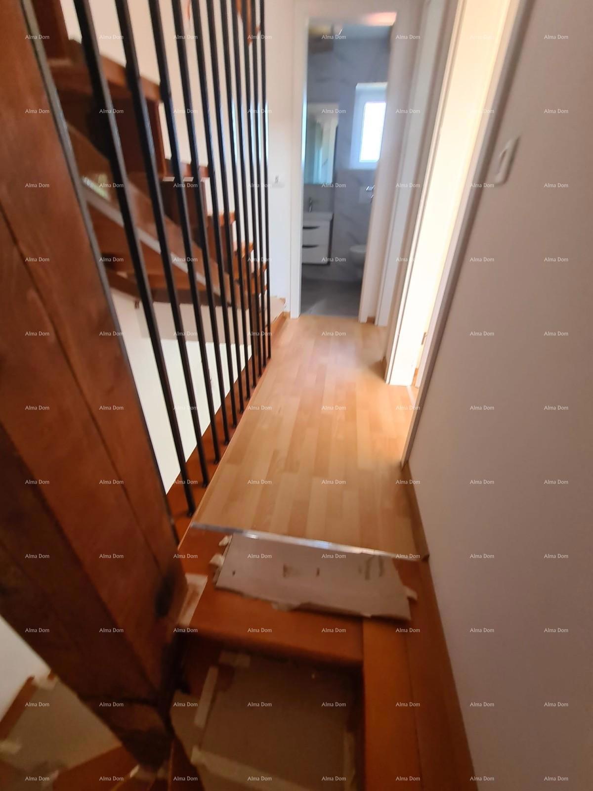 Renovirana kamena kuća s bazenom – mirno selo blizu Svetvinčenta