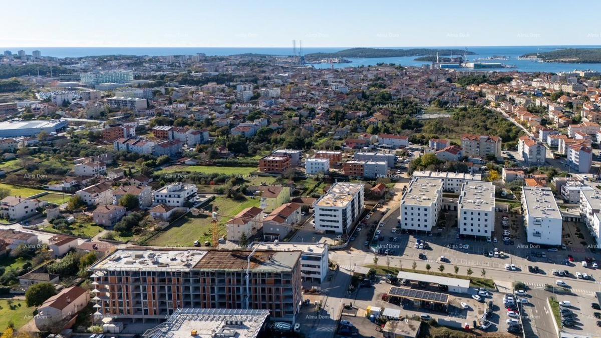 Pula. Novogradnja večstanovanjskega objekta. Bližina nove bolnišnice. S37