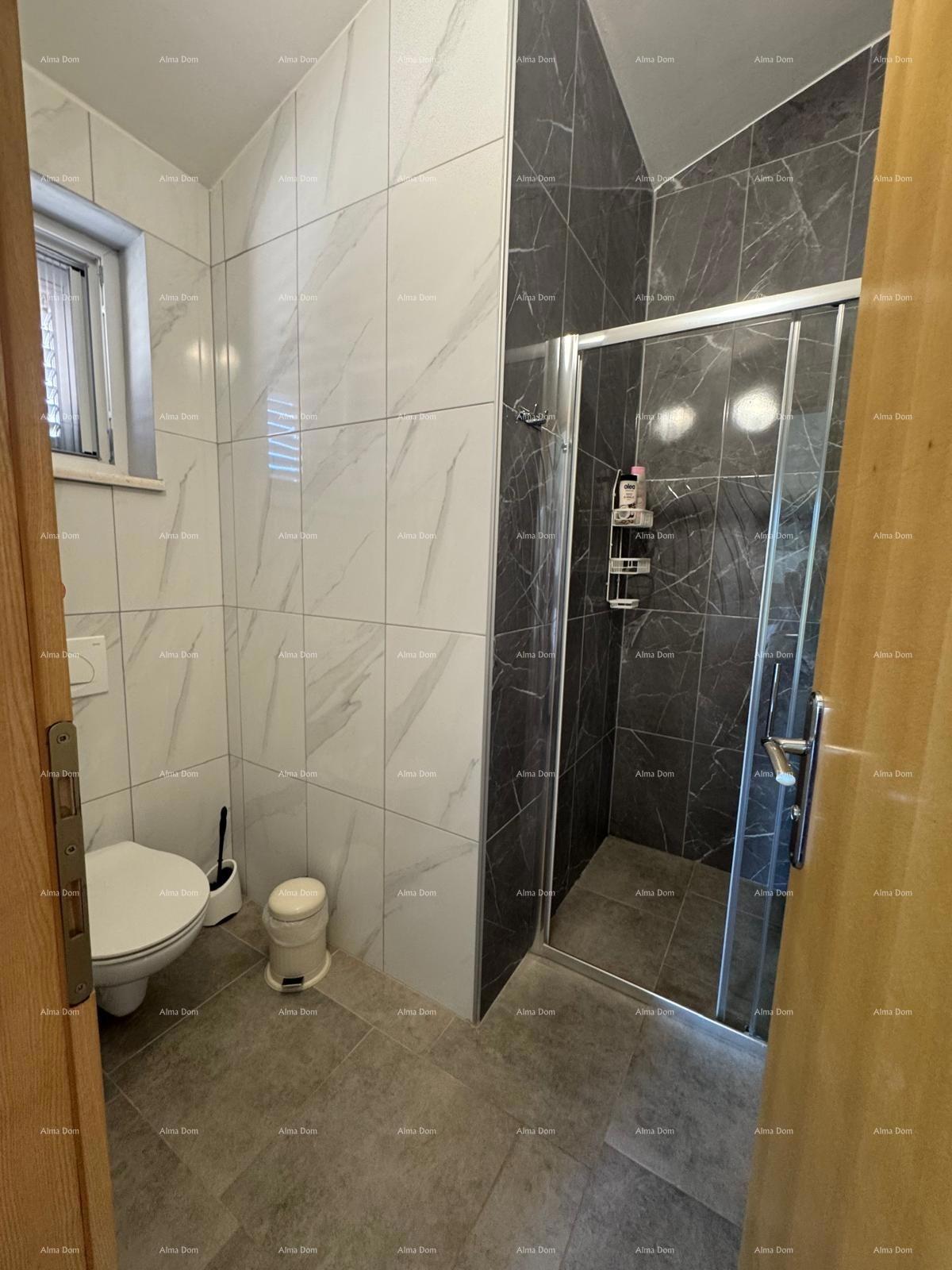 Prodaja - Moderna duplex hiša z dvema ločenima stanovanjskima enotama, Medulin!