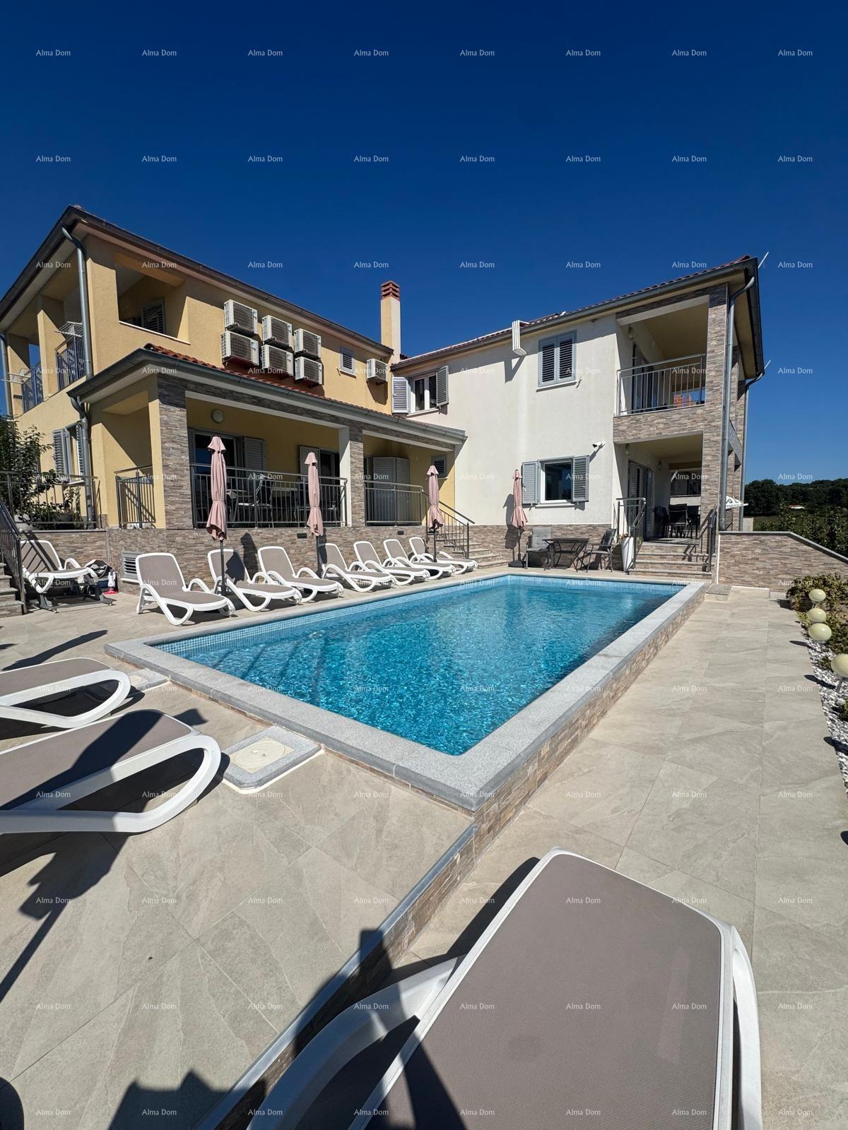 Prodaja - Moderna duplex hiša z dvema ločenima stanovanjskima enotama, Medulin!