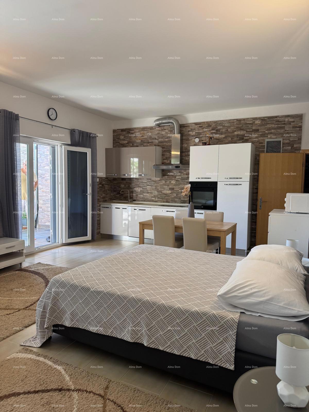 Prodaja - Moderna duplex hiša z dvema ločenima stanovanjskima enotama, Medulin!