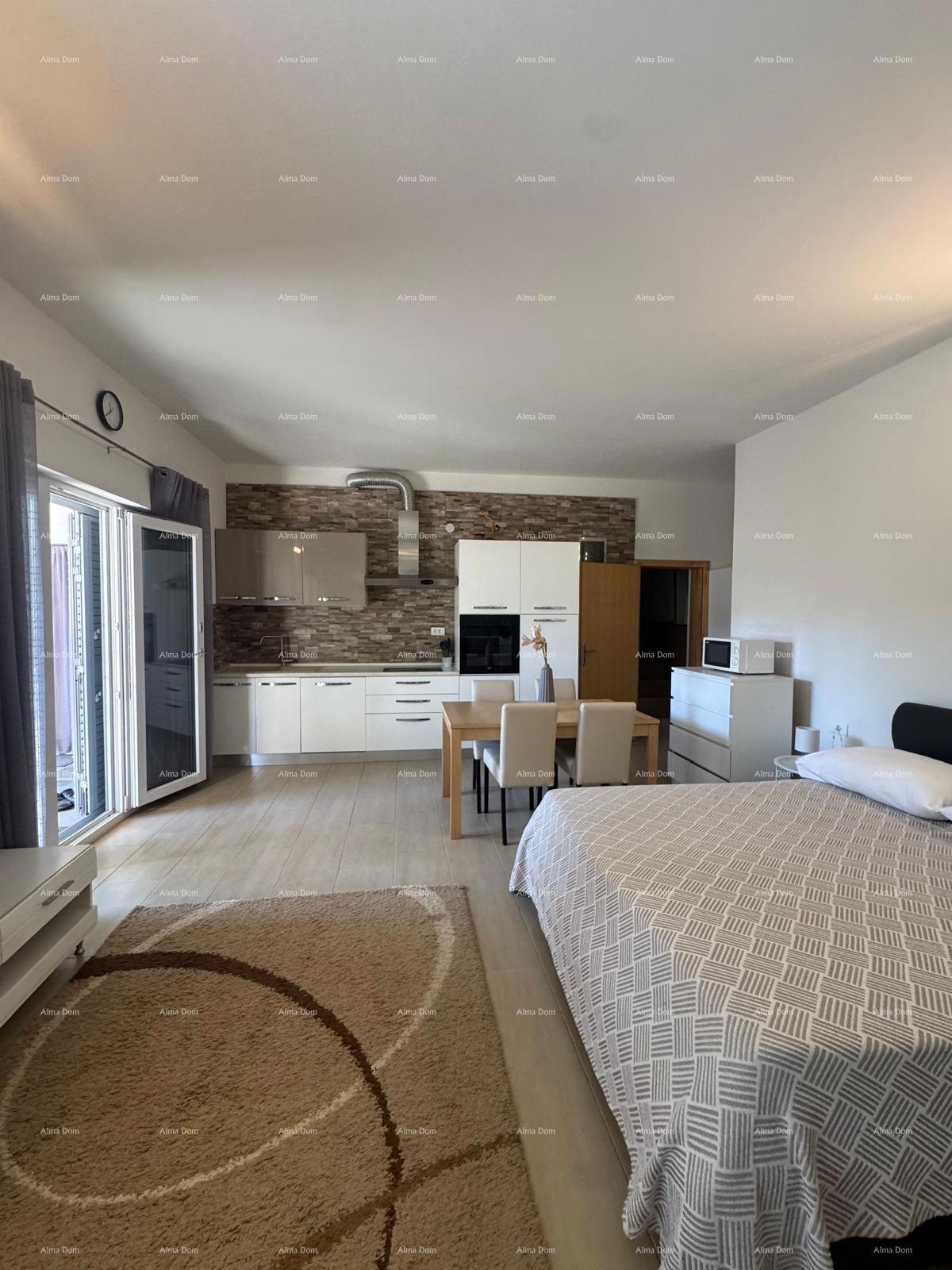 Prodaja - Moderna duplex hiša z dvema ločenima stanovanjskima enotama, Medulin!