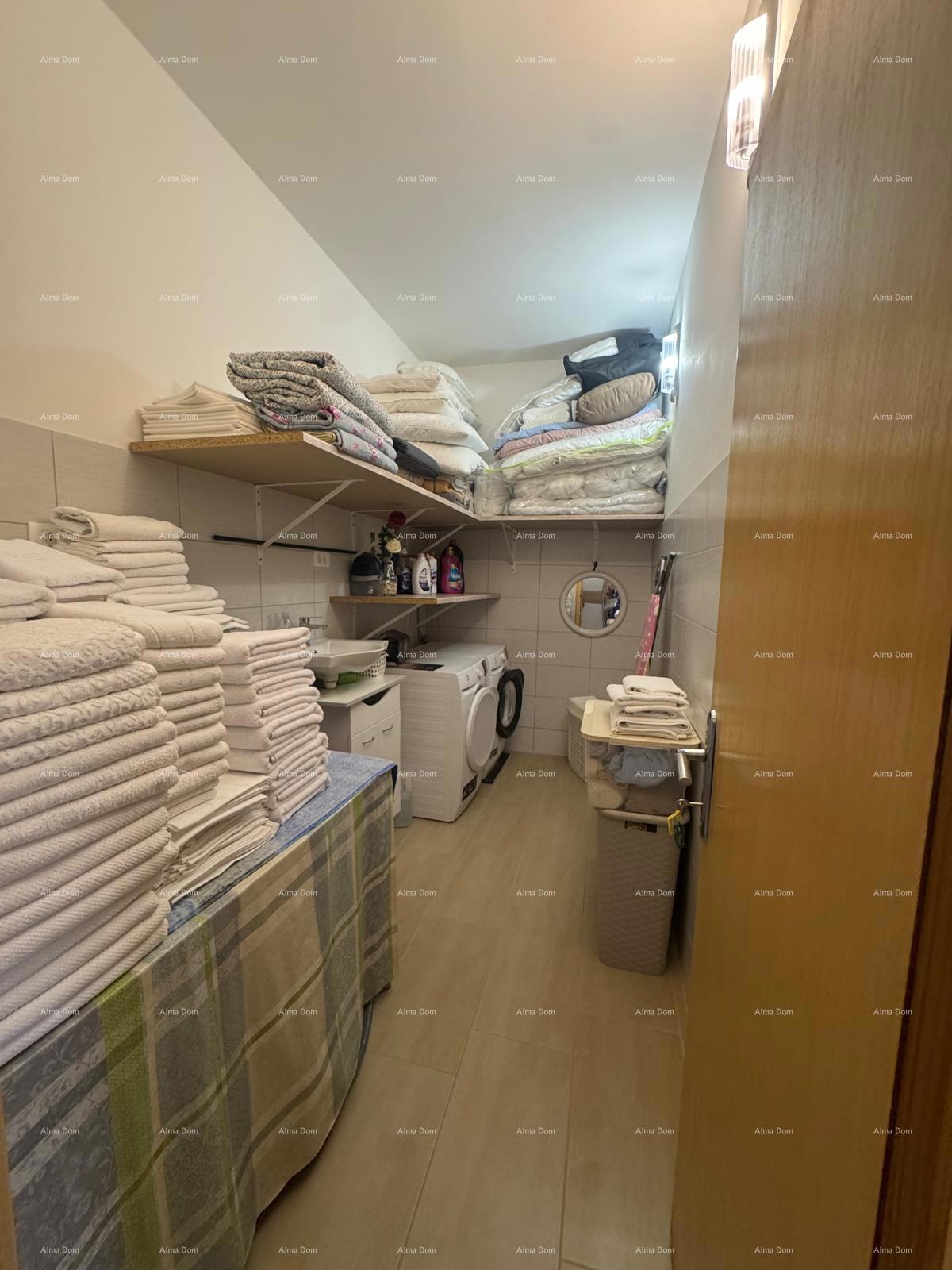 Prodaja - Moderna duplex hiša z dvema ločenima stanovanjskima enotama, Medulin!