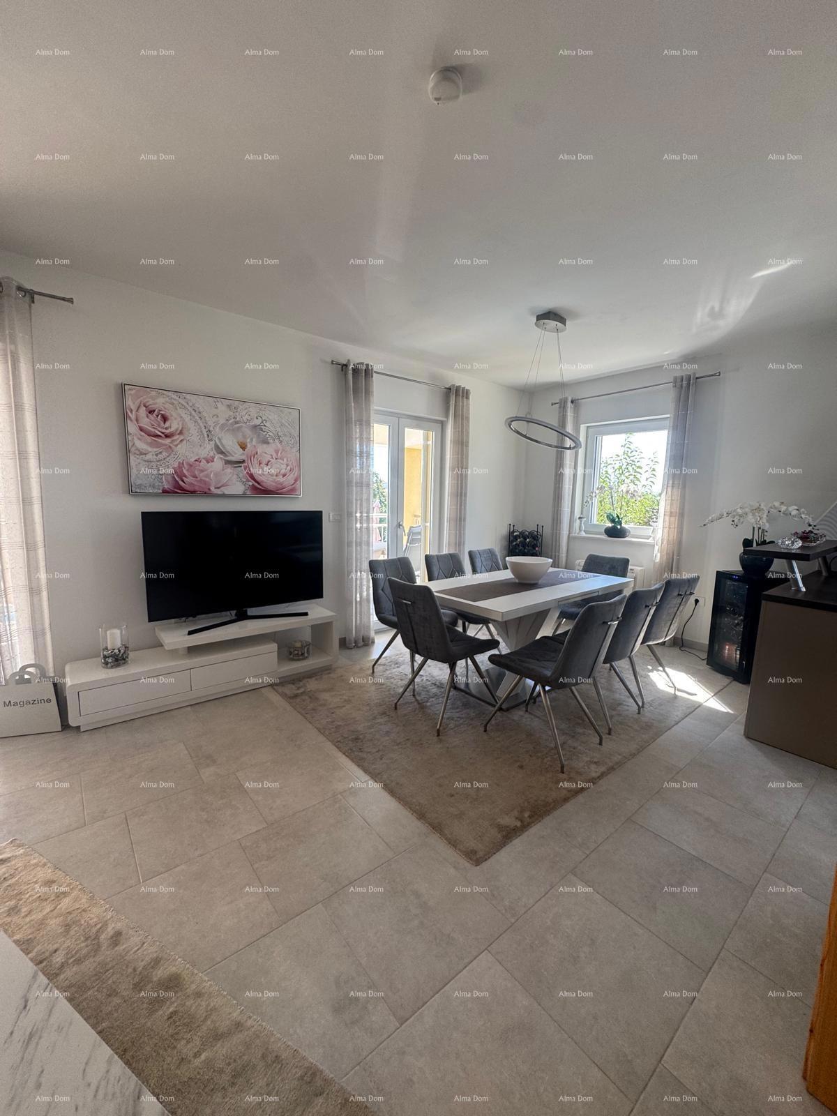 Prodaja - Moderna duplex hiša z dvema ločenima stanovanjskima enotama, Medulin!