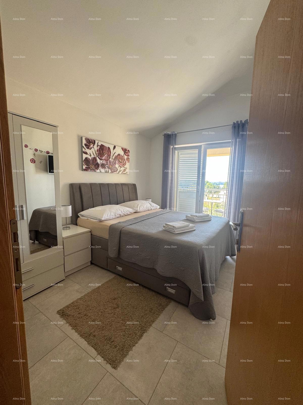 Prodaja - Moderna duplex hiša z dvema ločenima stanovanjskima enotama, Medulin!