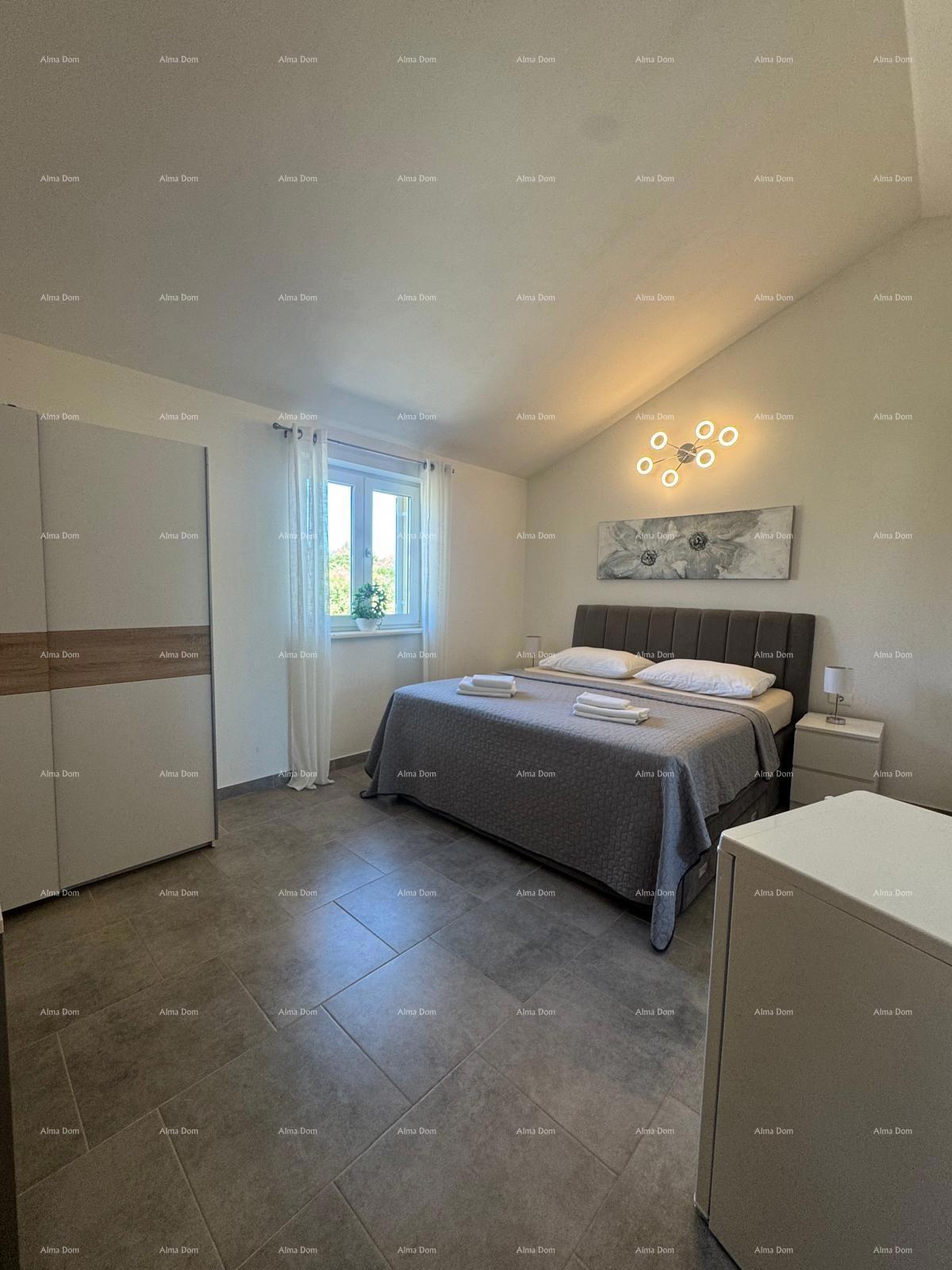 Prodaja - Moderna duplex hiša z dvema ločenima stanovanjskima enotama, Medulin!