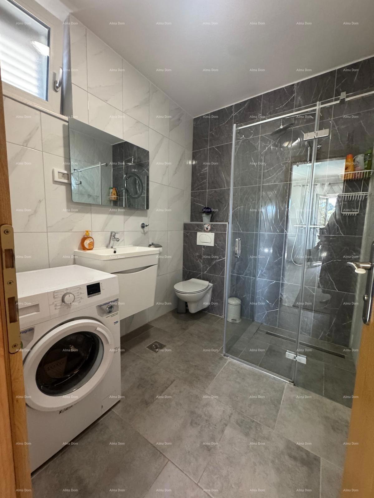 Prodaja - Moderna duplex hiša z dvema ločenima stanovanjskima enotama, Medulin!