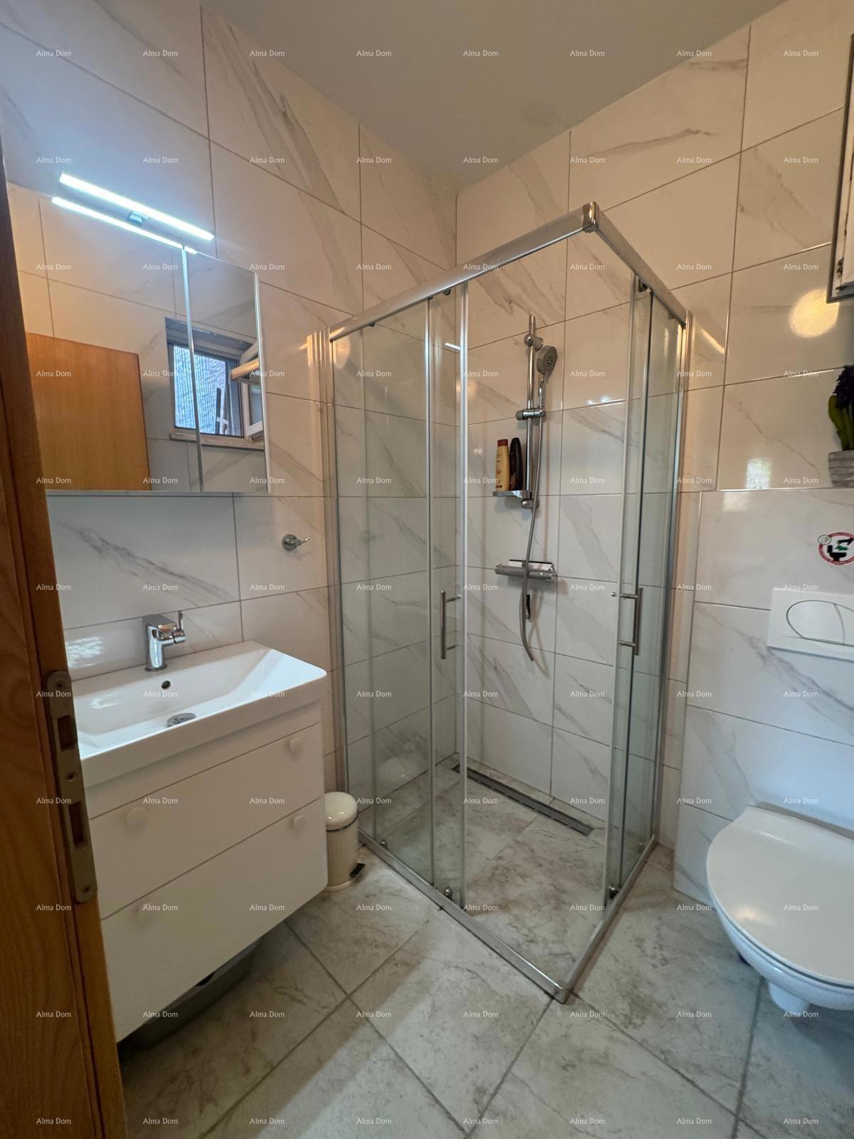 Prodaja - Moderna duplex hiša z dvema ločenima stanovanjskima enotama, Medulin!