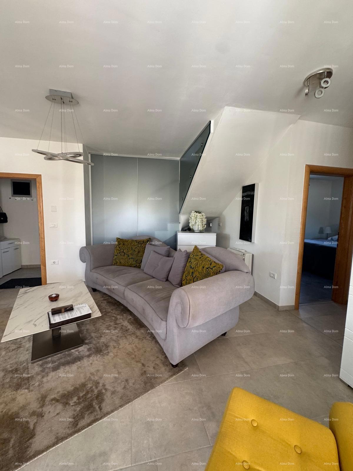 Prodaja - Moderna duplex hiša z dvema ločenima stanovanjskima enotama, Medulin!